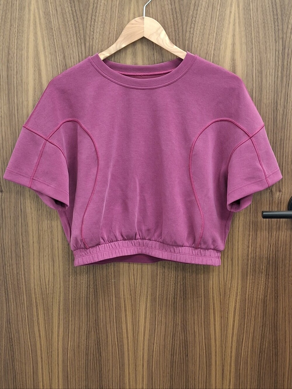 LULULEMON Athletic Top SZ 8